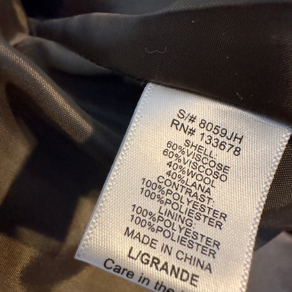 ❄️🧥Like New Love Tree Women’s sz L Wool and Sherling Cropped Jacker‼️ - Picture 3 of 3